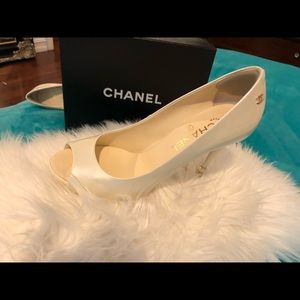 Chanel 2015 Collection Patent Leather Pumps